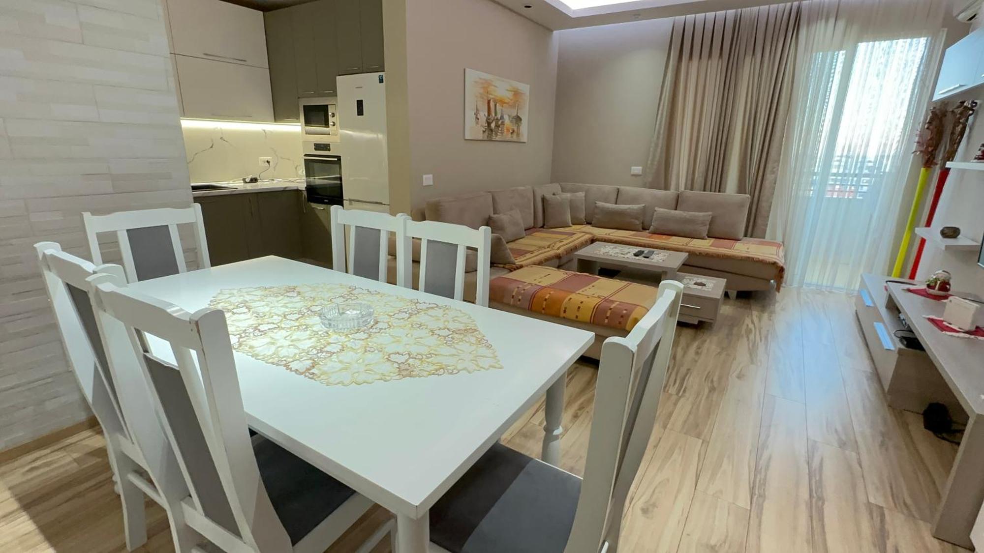 Square Inn Тирана Экстерьер фото